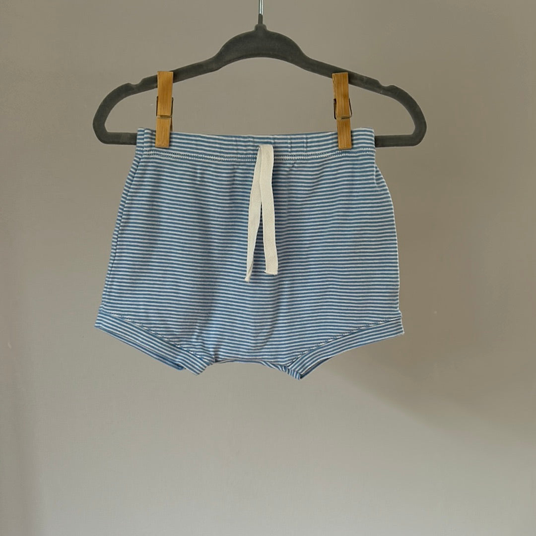Shorts - Gr. 74